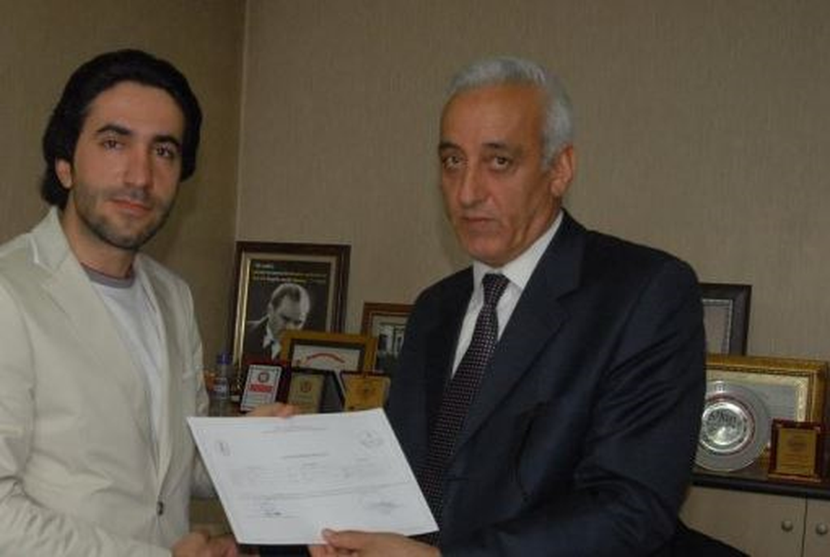Yüksekova\'da 18 Emlak Danışmanı Sertifikalarını Aldı
