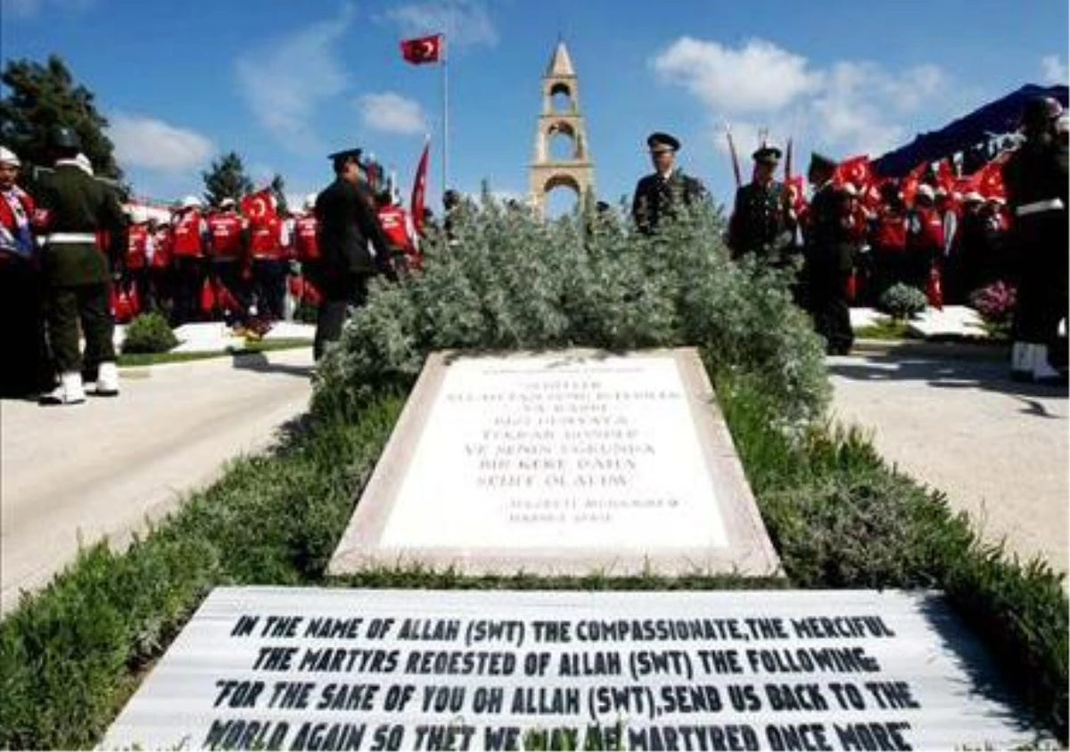 18 Mart Şehitleri Anma Günü ve Çanakkale Deniz Zaferi\'nin 99\'uncu Yılı