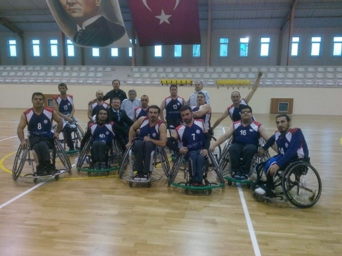 66-37\'lik Galibiyet 1. Lige Bilet Oldu