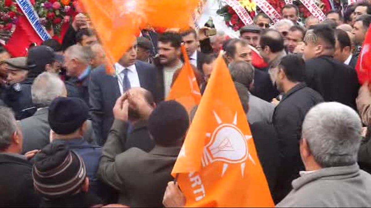 Adalet Bakanı Bozdağ, Sarıkaya\'da -