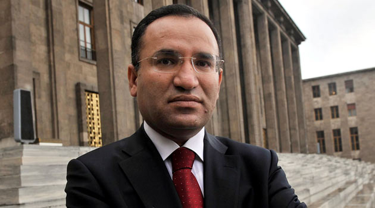 Bekir Bozdağ'dan HSYK'ya 5 Atama