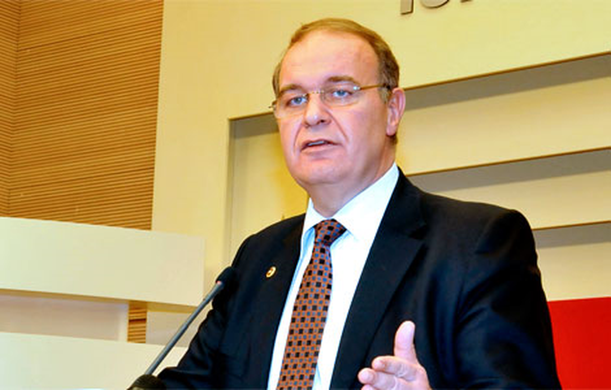 CHP'li Öztrak: Başbakan ve Hükümet Siyaseten Topal Ördek