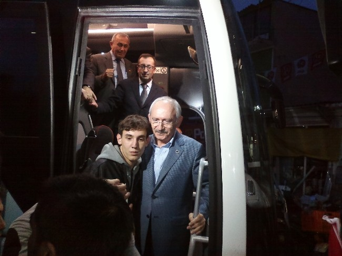 CHP Lideri Kılıçdaroğlu Lapseki\'de