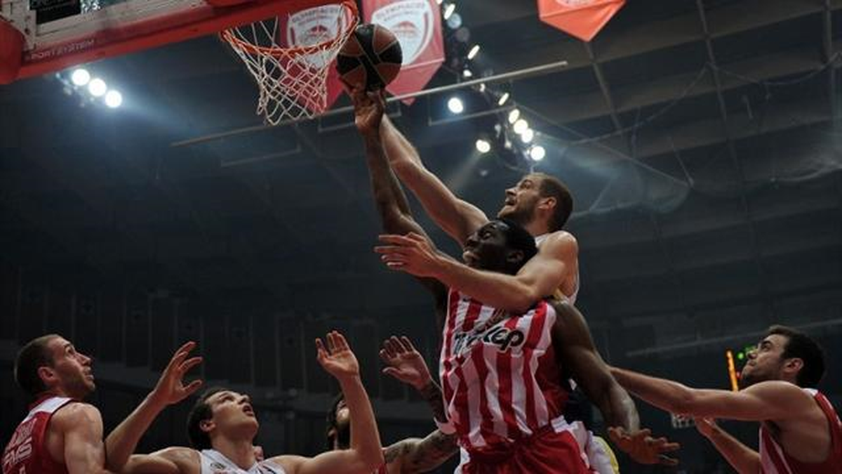 Fenerbahçe Ülker-Olympiacos / Canlı Anlatım