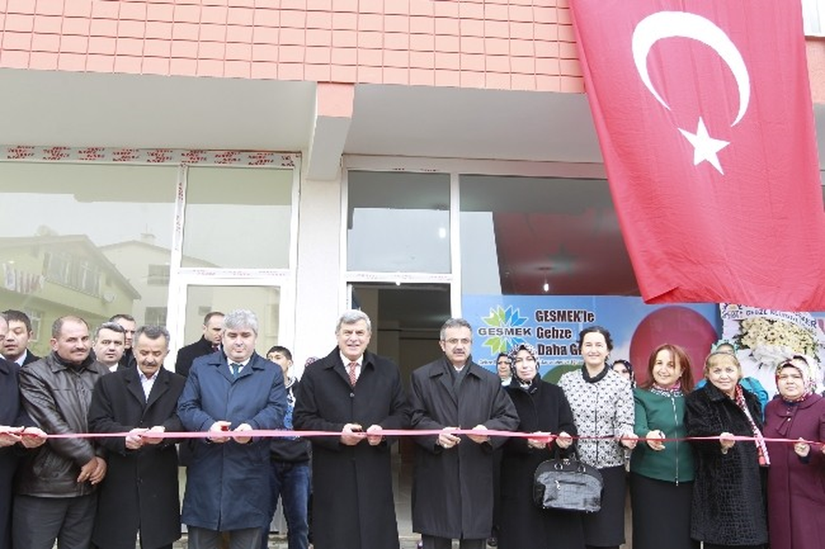Gesmek\'in Açılışını Başkanlar Yaptı