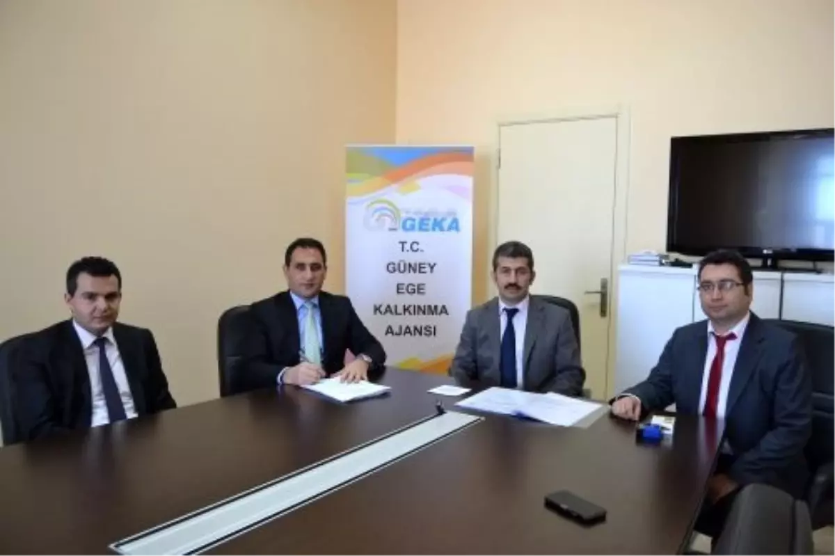 Gezginci Arıcıların Konaklama Noktaları Belirlenecek