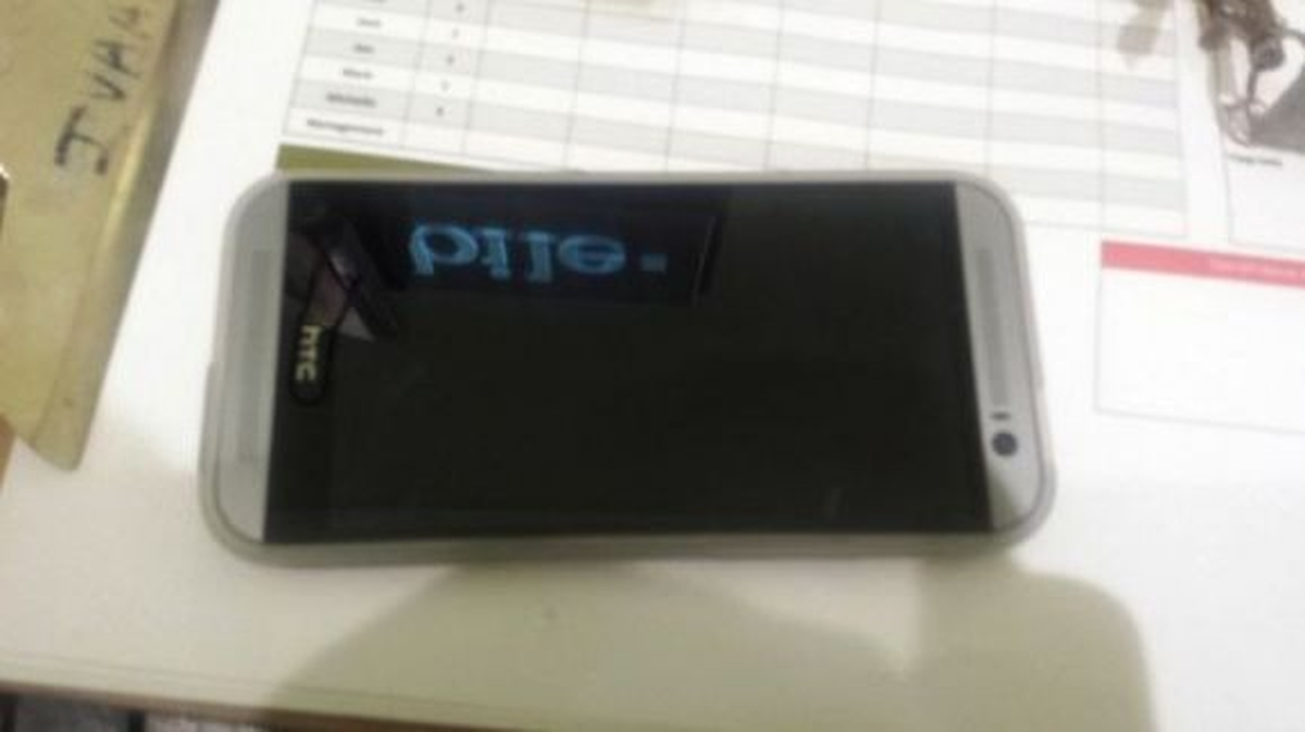 Htc One 2\'den Sürpriz!