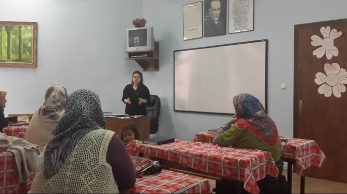 Kadınlara Yönelik Eğitimler Devam Ediyor