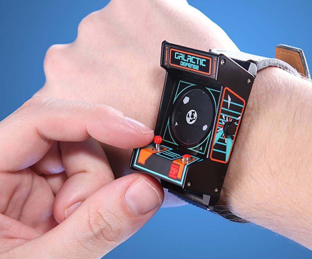 Kolunuzdaki Arcade Makinesi!