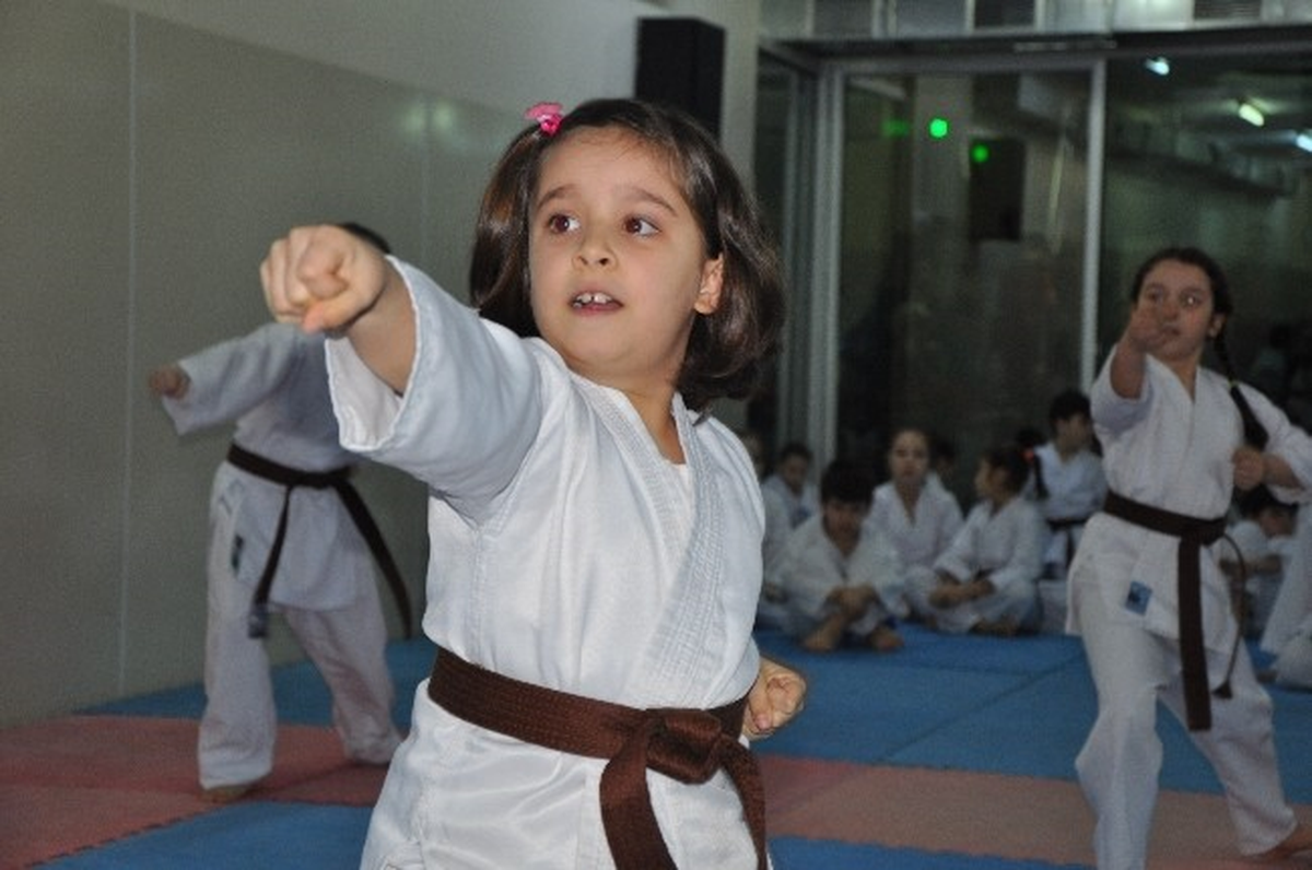 Lüleburgaz\'da Karate Kuşak İmtihanı Yapıldı