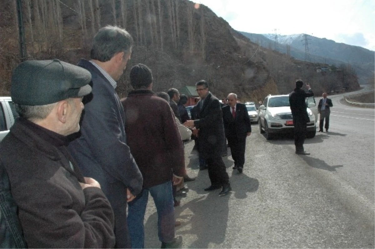MHP Erzurum Büyükşehir Belediye Başkan Adayı Aydın, Uzundere İlçesini Ziyaret Etti