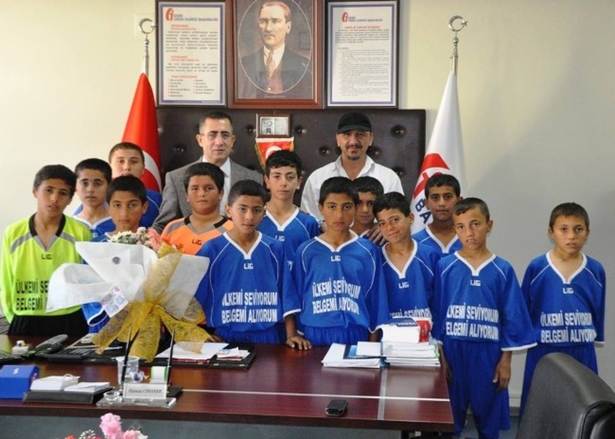 Ödemiş Emniyet\'in U-13\'lerinden Vergi Dairesi\'ne Ziyaret