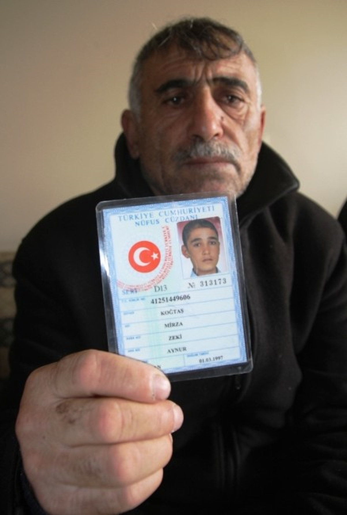 Torunu Kaybolan Dede Vatandaşlardan Yardım İstedi