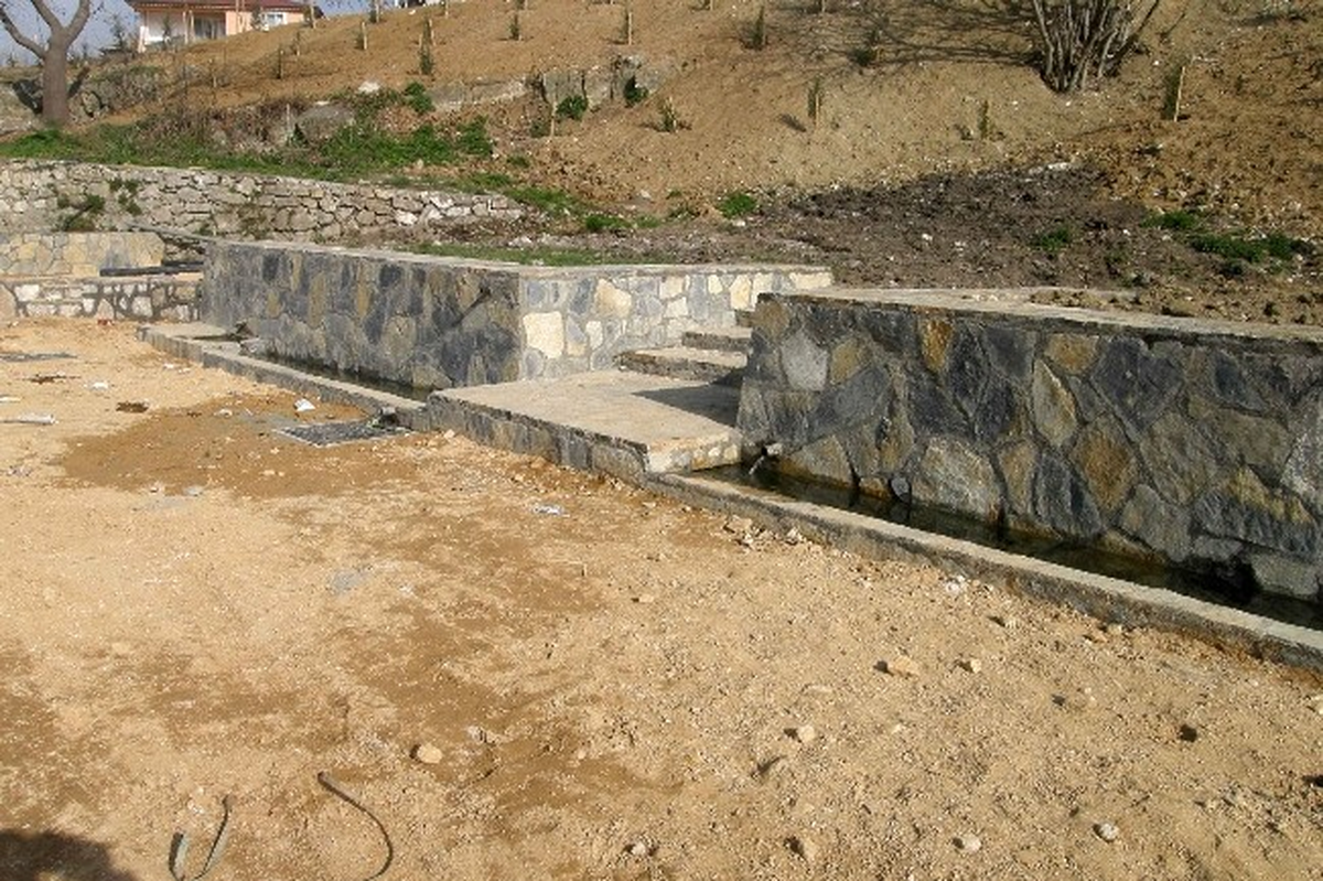 Tavşanlı Köyünde Çevre Düzenlemesi Yapıldı