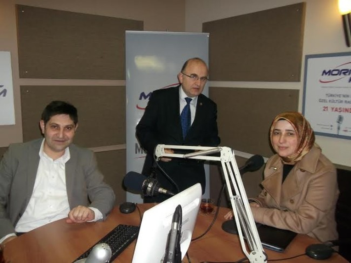 Topal: "Dinlemeler, Bir Kurgu İçerisinde Hareket Edildiğini Gösteriyor\'