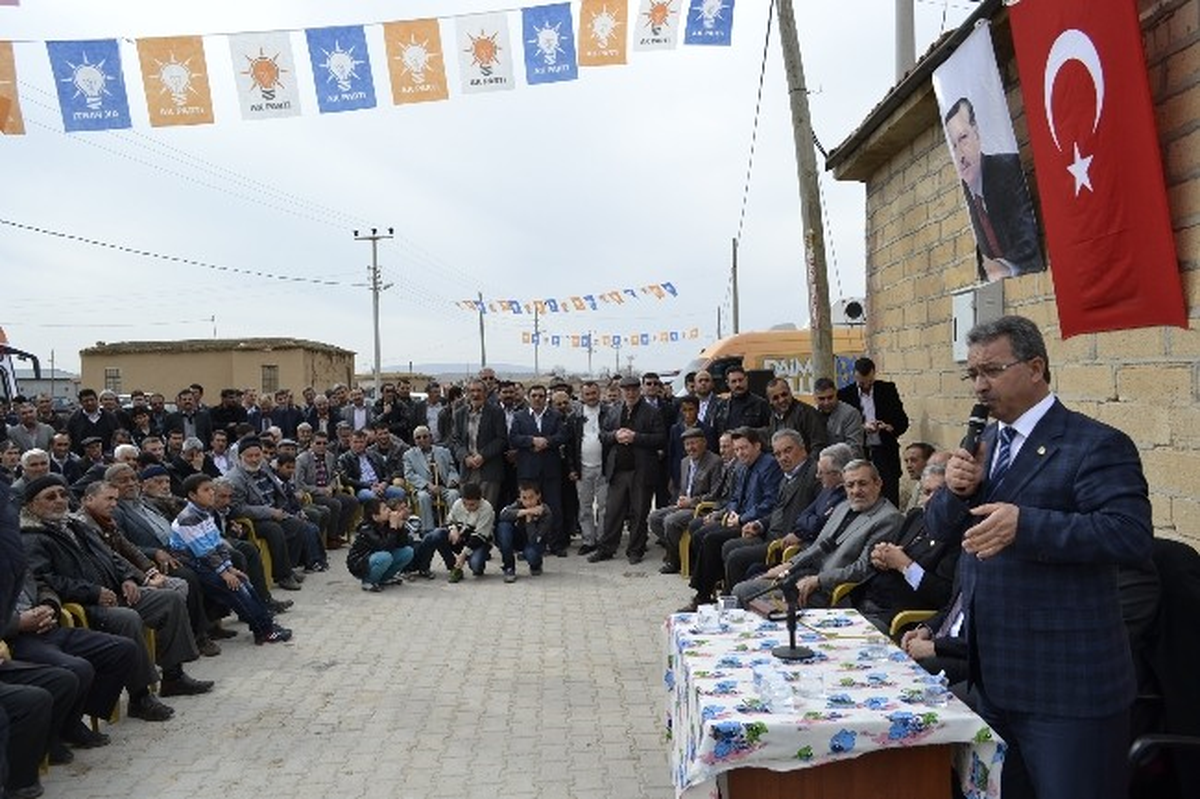 AK Parti Akörenkışla\'da Çalışmalarına Devam Ediyor
