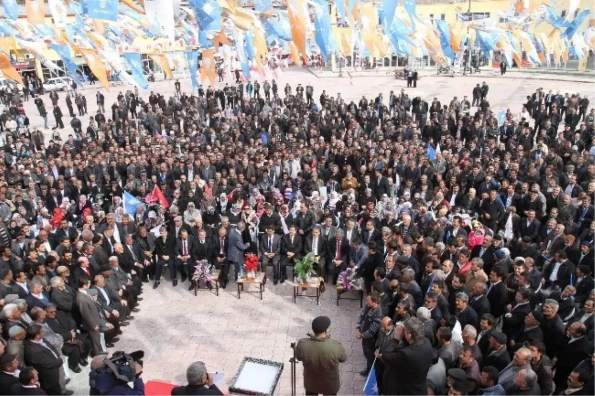 AK Parti Darende İlçe Seçim Bürosu Törenle Açıldı