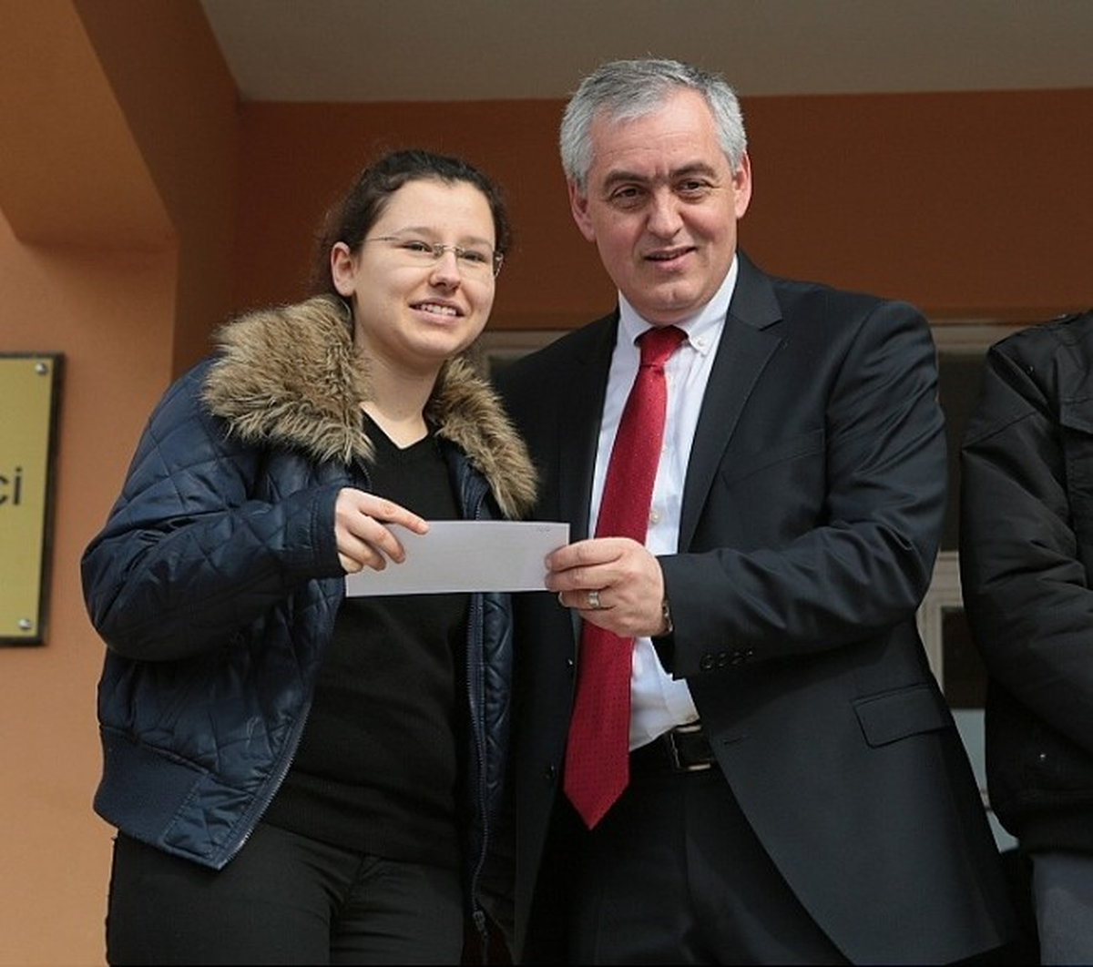 Ak Partili Remzi Aydın\'dan Eğitime Tam Destek