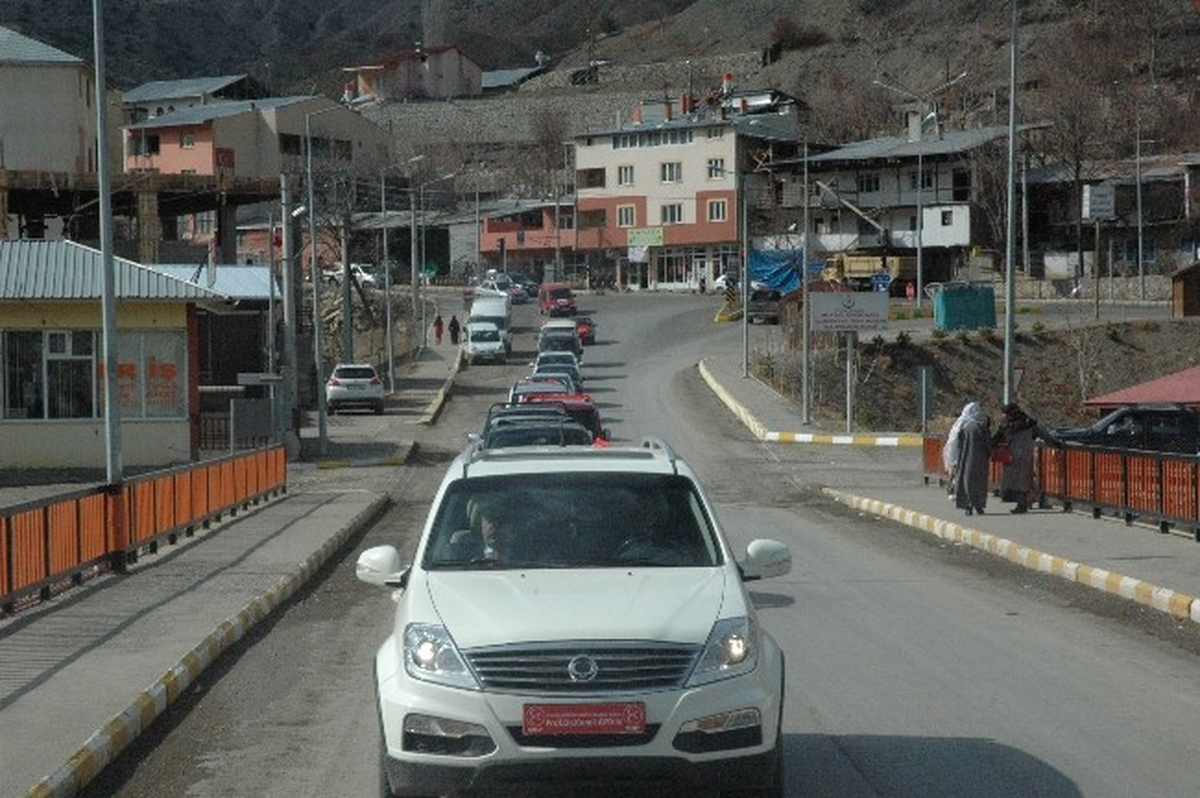 MHP Büyükşehir Belediye Başkan Adayı Aydın, Uzundere ve Köylerinde Seçim Çalışmalarını Sürdürdü