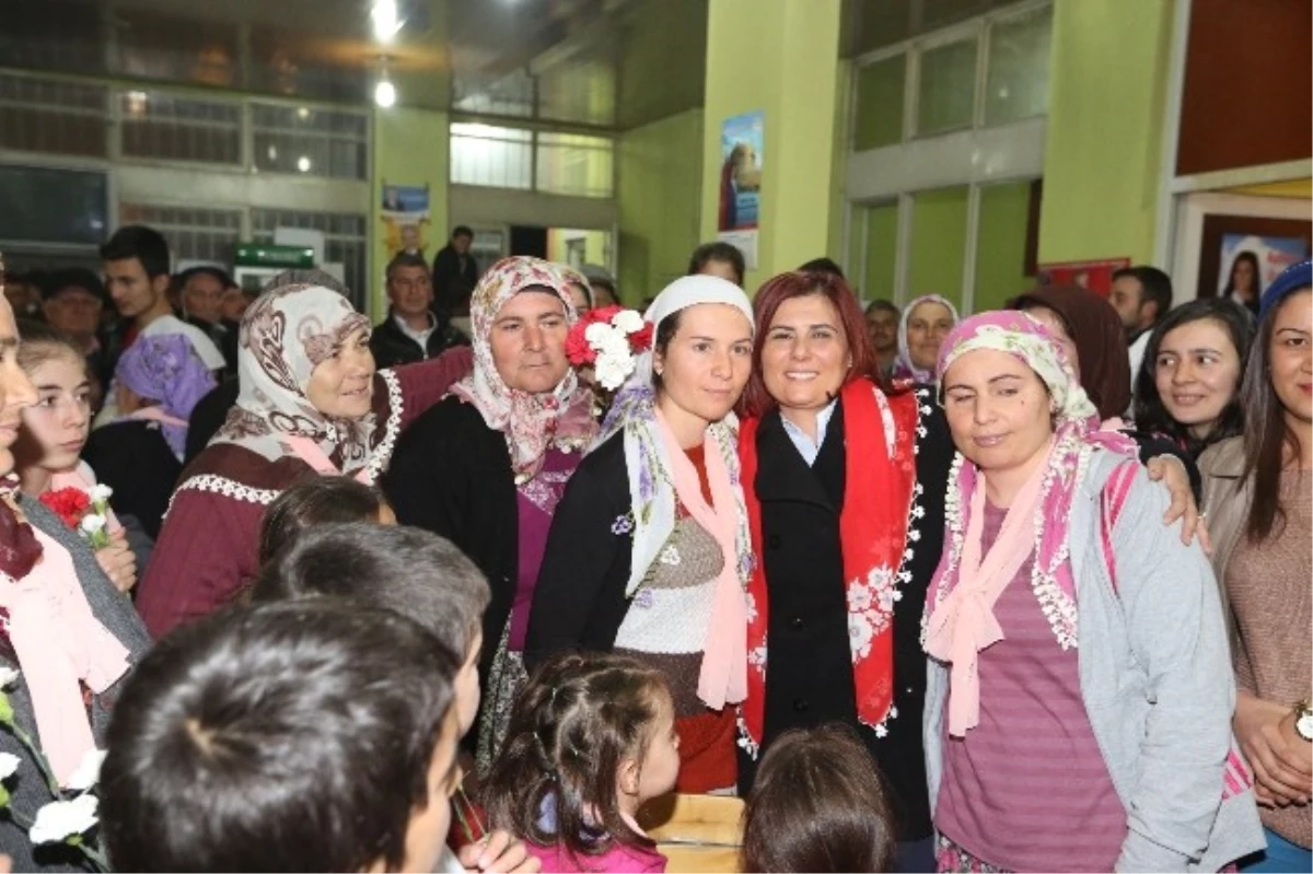 Başkan Çerçioğlu, Bozdoğan\'da Kadınlarla Buluştu