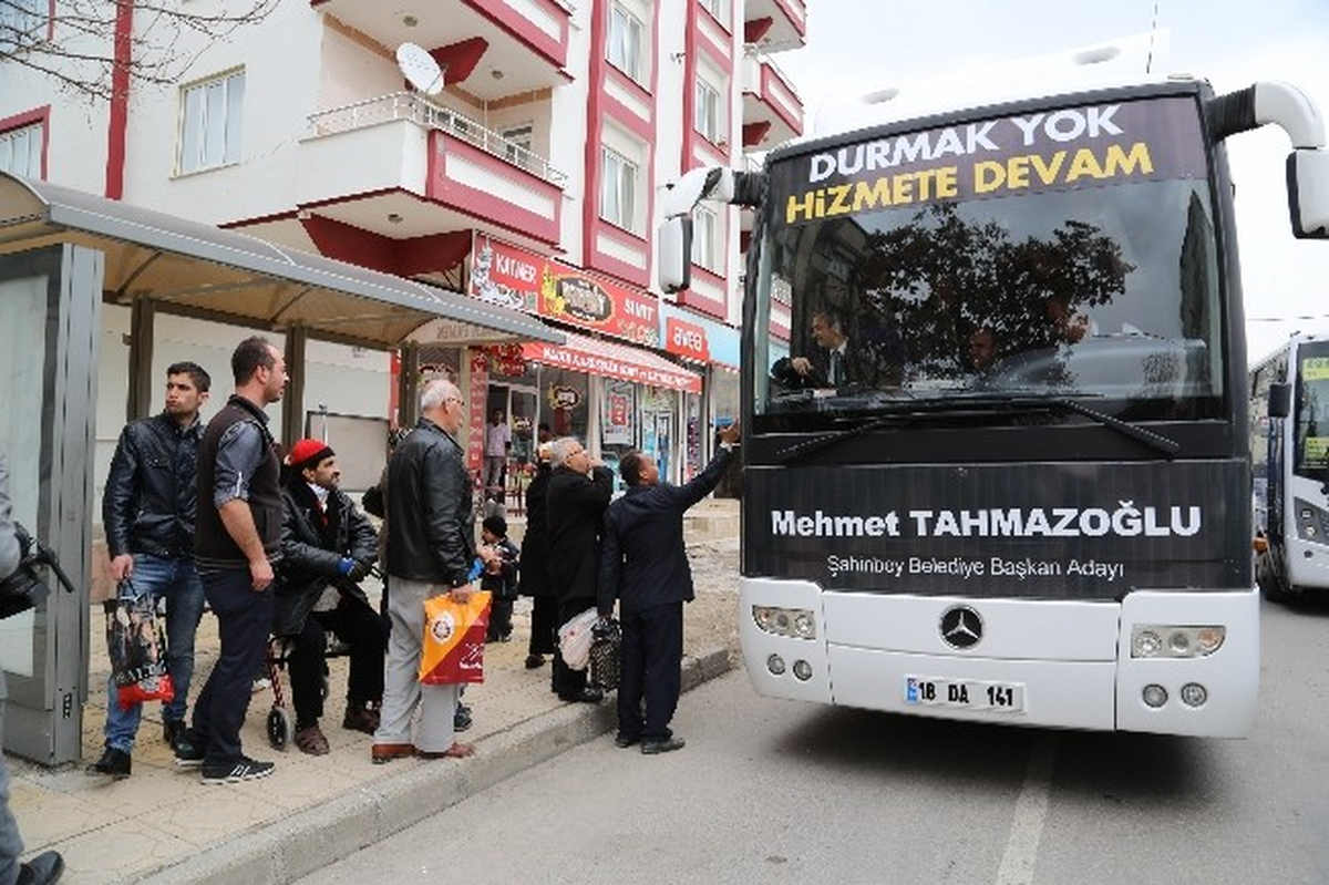 Başkan Tahmazoğlu\'na Vatandaşlardan Hizmet Teşekkürü