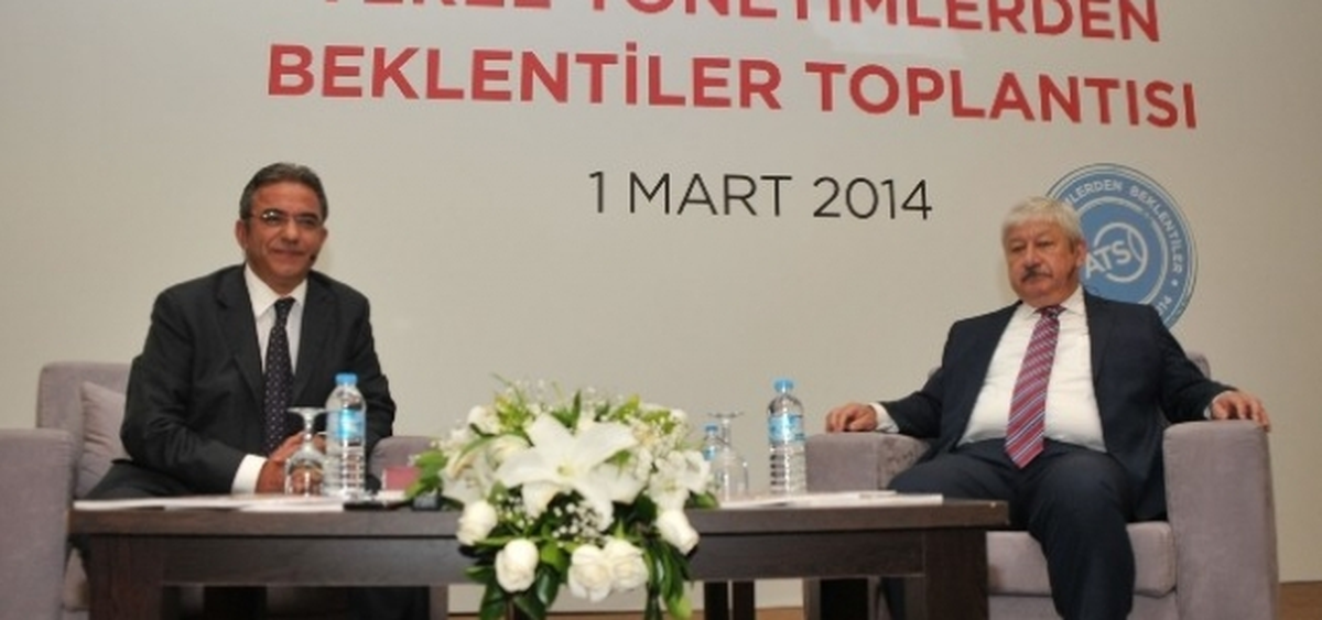 Antalya Büyükşehir Adayları Projelerini Anlattı