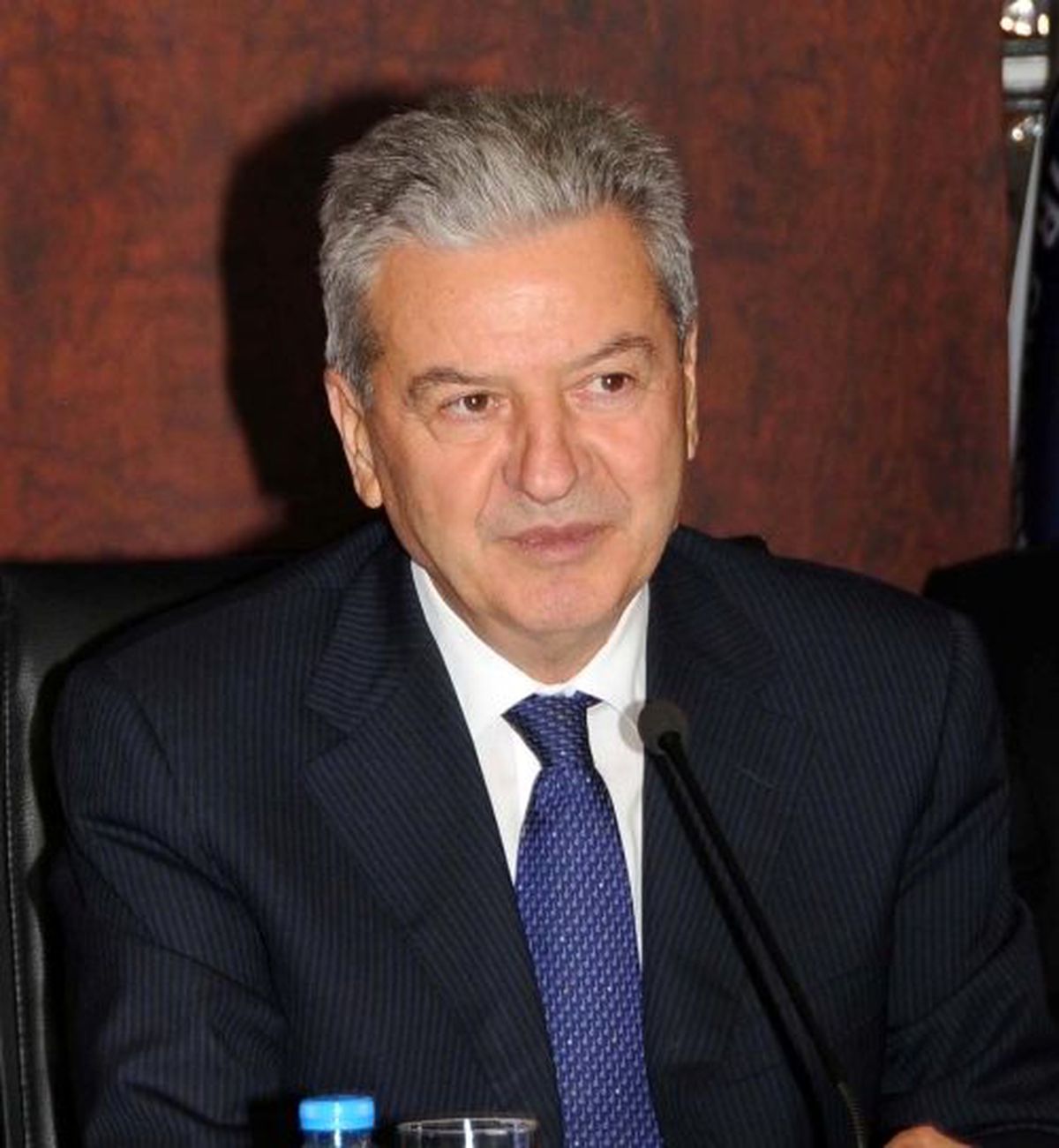 İzmirli Çiçekçiler 1 Milyar Dolarlık İhracat Hedefliyor