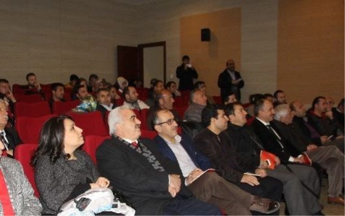 Erzurum\'da \'Medya Etiği ve Pozitif Habercilik\' Çalıştayı