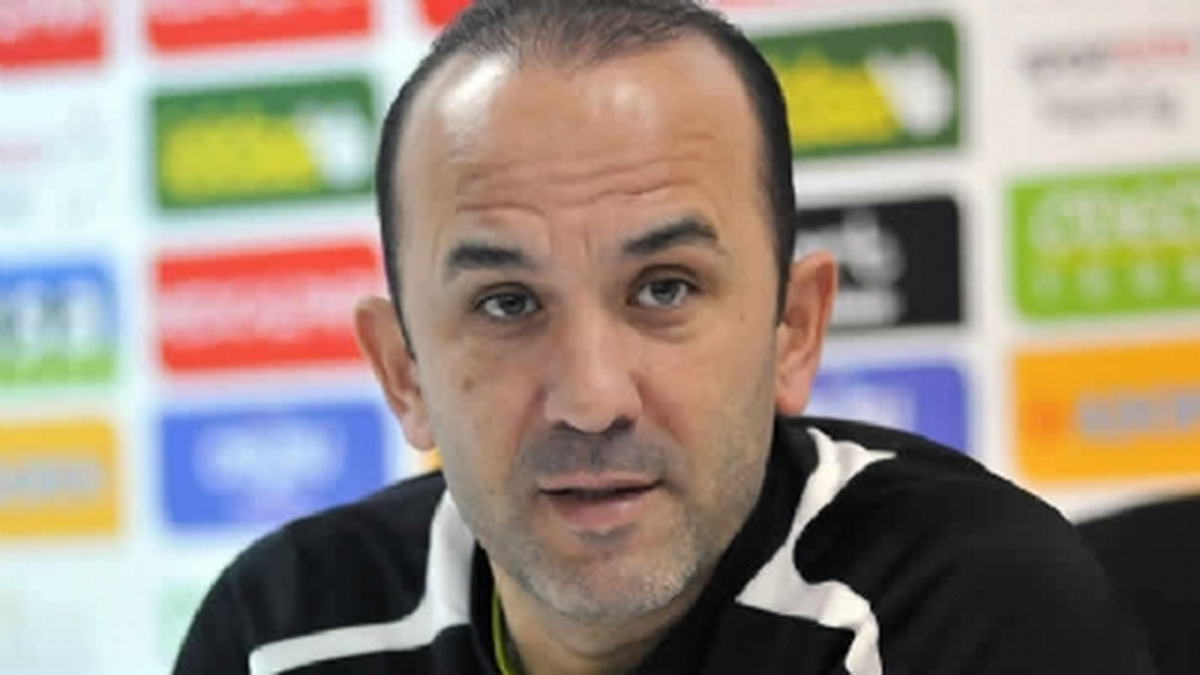 Mehmet Özdilek: Bize Bu Kadar Kolay Penaltı Çalınmıyor