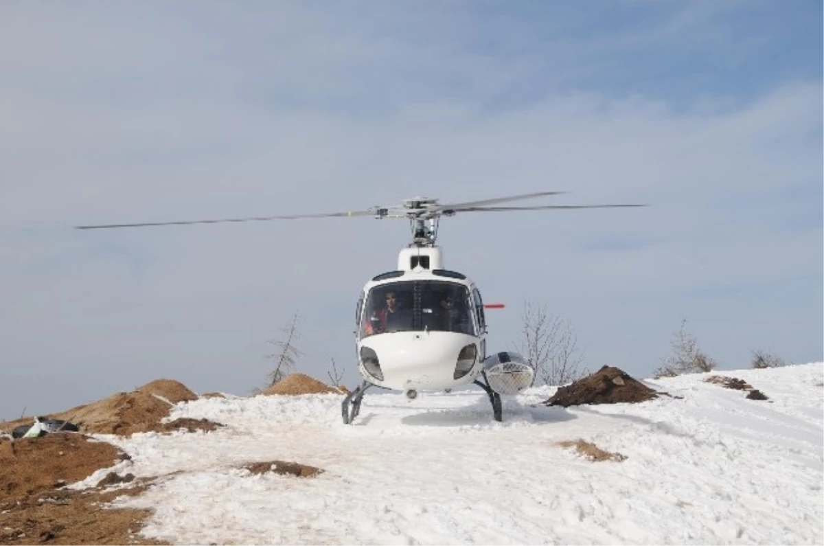 Rize\'de Helikopter Destekli Kar Yürüyüşü