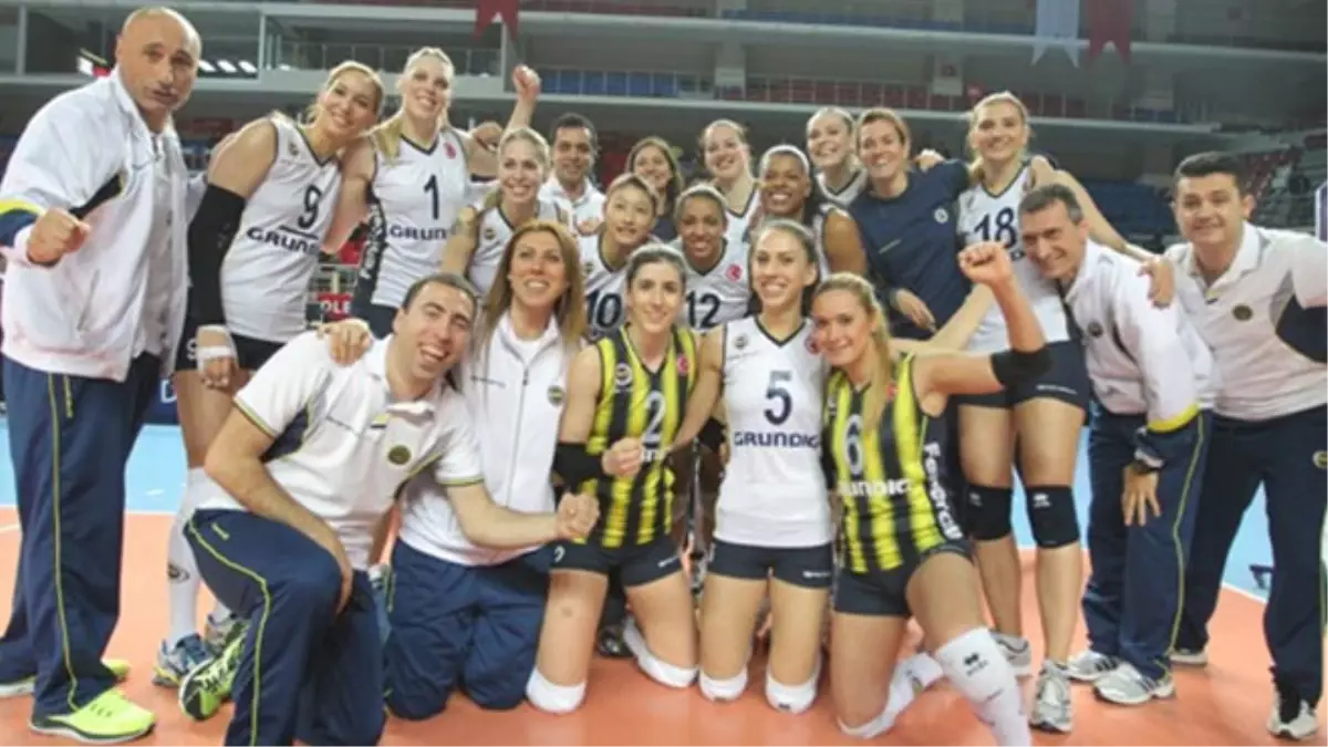 Sarı Melekler Finale Yükseldi