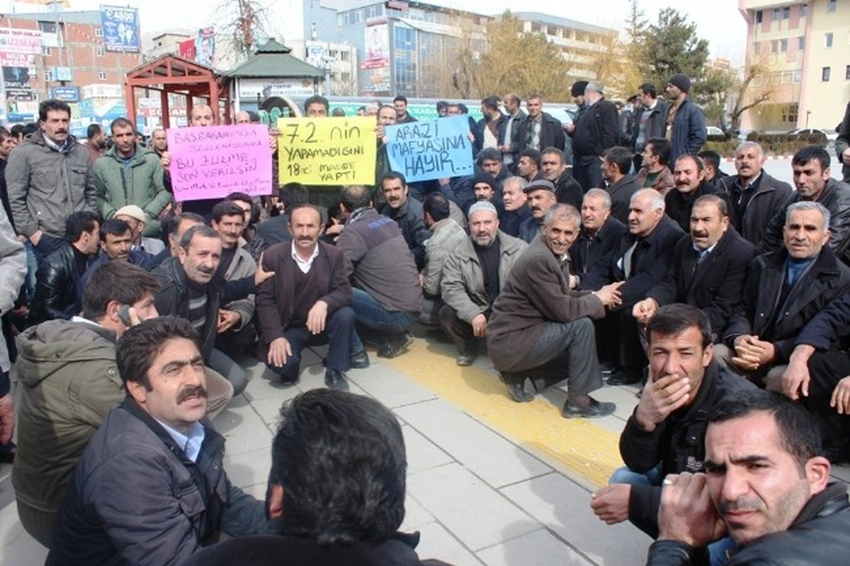 Van\'da 18. Madde Protestosu