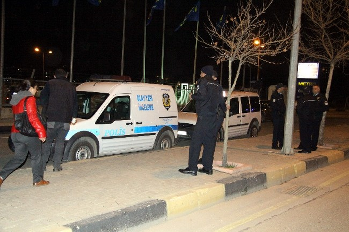 Gaziantep'te Eski Milletvekili ve Kardeşine Silahlı Saldırı