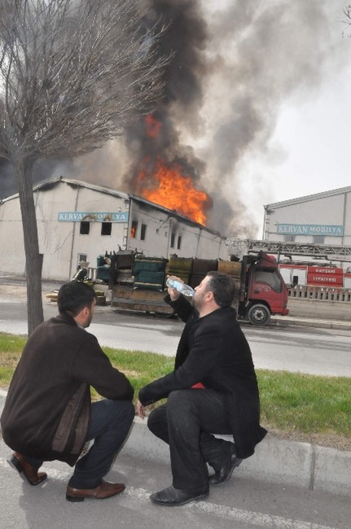 Kayseri Osb\'de Ağlatan Yangın