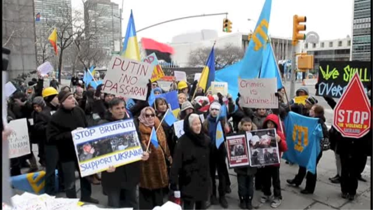 Kırım Türkleri BM önünde Rusya\'yı protesto etti - BİRLEŞMİŞ