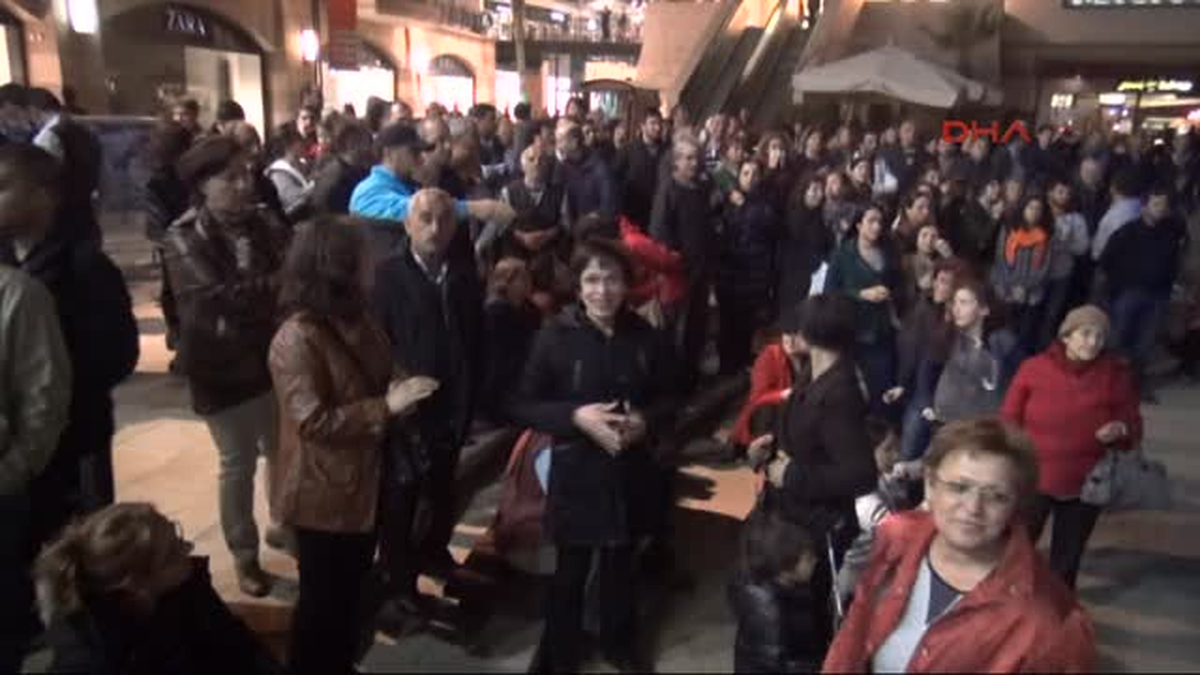 Mersin\'de Olaylı Protesto