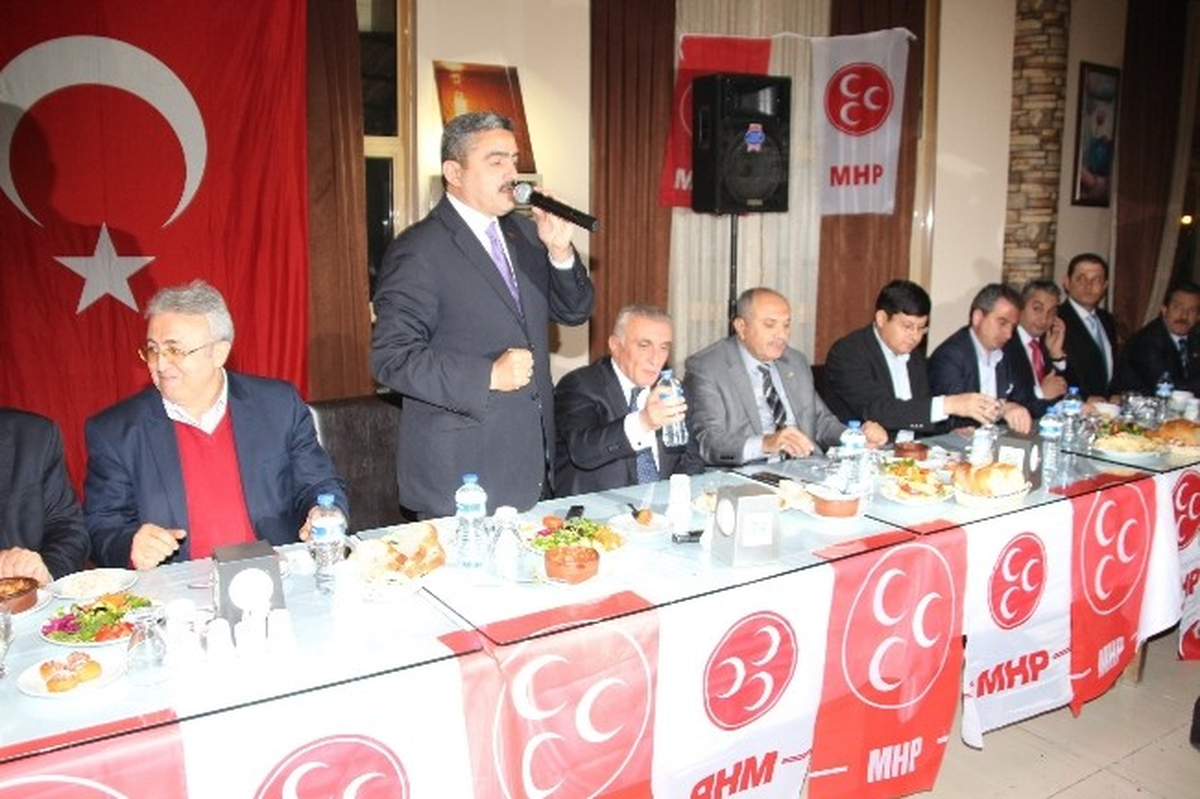 Milliyetçi Hareket ve Ülkücü Camia Yemekte Buluştu
