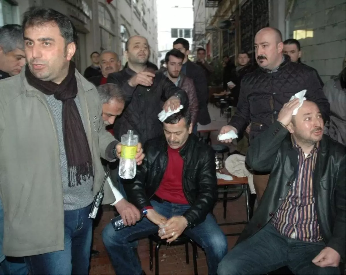 Çay İçerken Kafasına Demir Düşen Polis Memuru Ağır Yaralandı