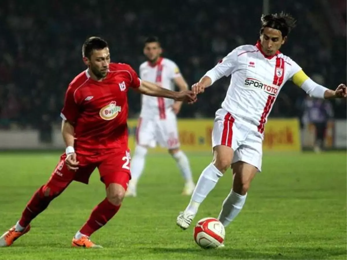 Samsunspor\'u Adilovic Kurtardı: 2-2