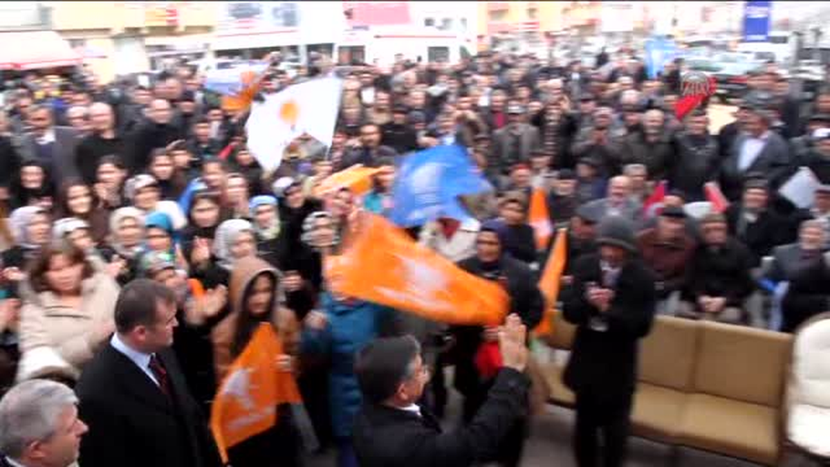 Yılmaz: "30 yıllık kavga dönemini barış dönemine çevirdik" -