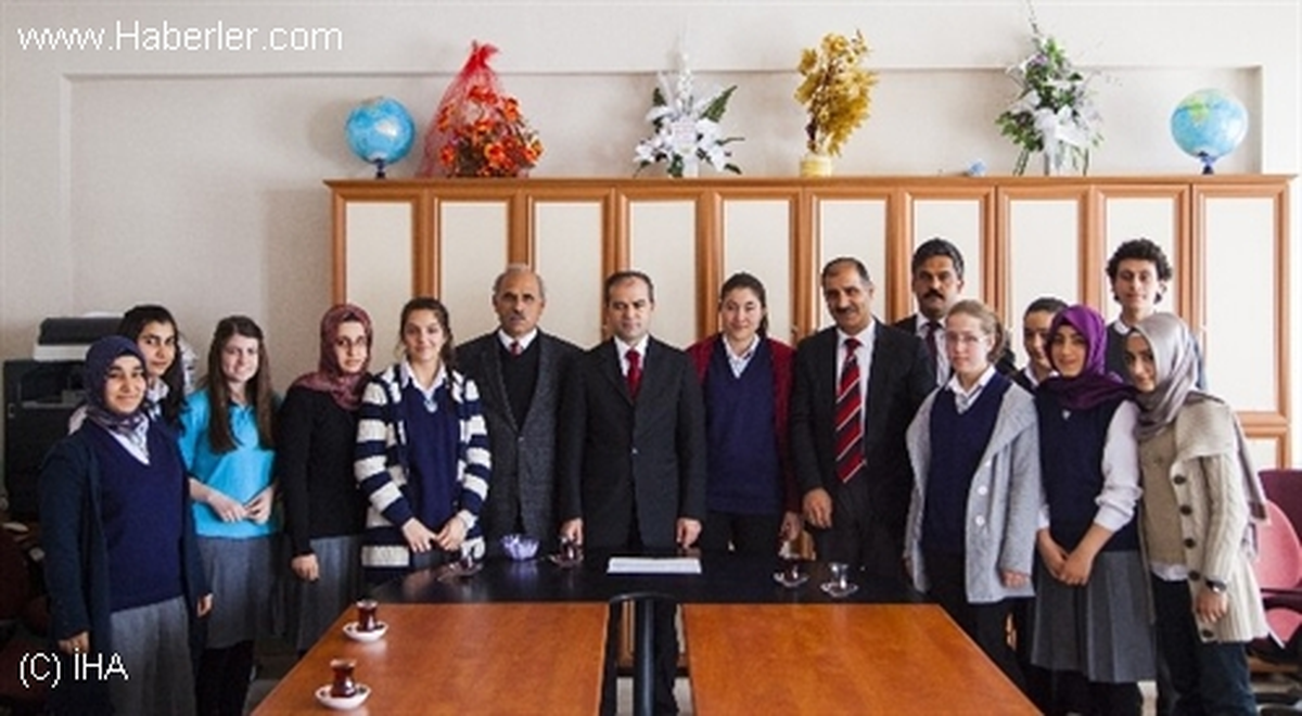 Ahlatlı Öğrencilerin Proje Başarısı
