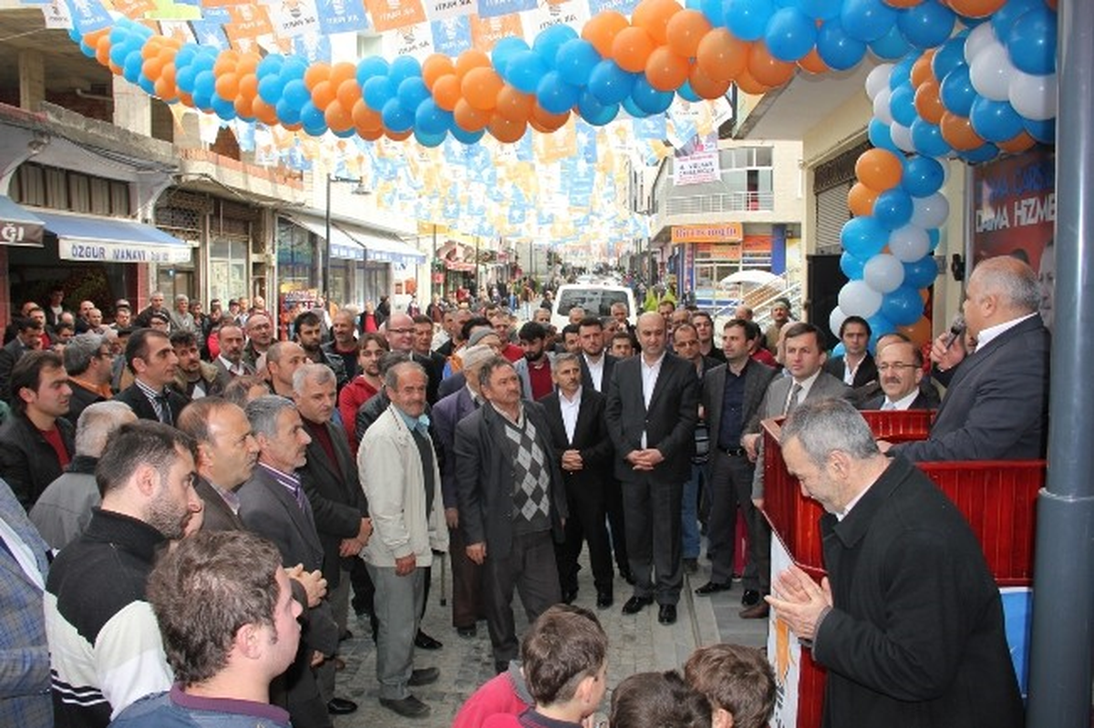AK Parti Vakfıkebir ve Çarşıbaşı İlçelerinde Seçim İrtibat Bürolarını Açtı