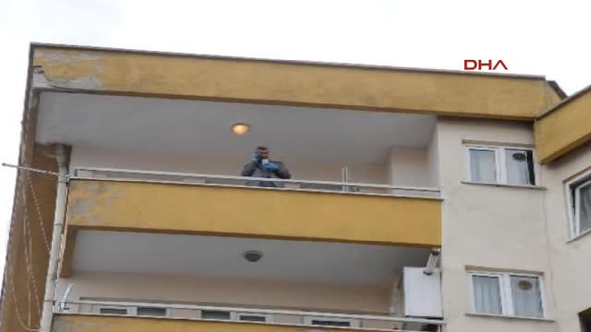 Akrabası ile Görüşmesini İstemediği Eşini Telle Boğdu