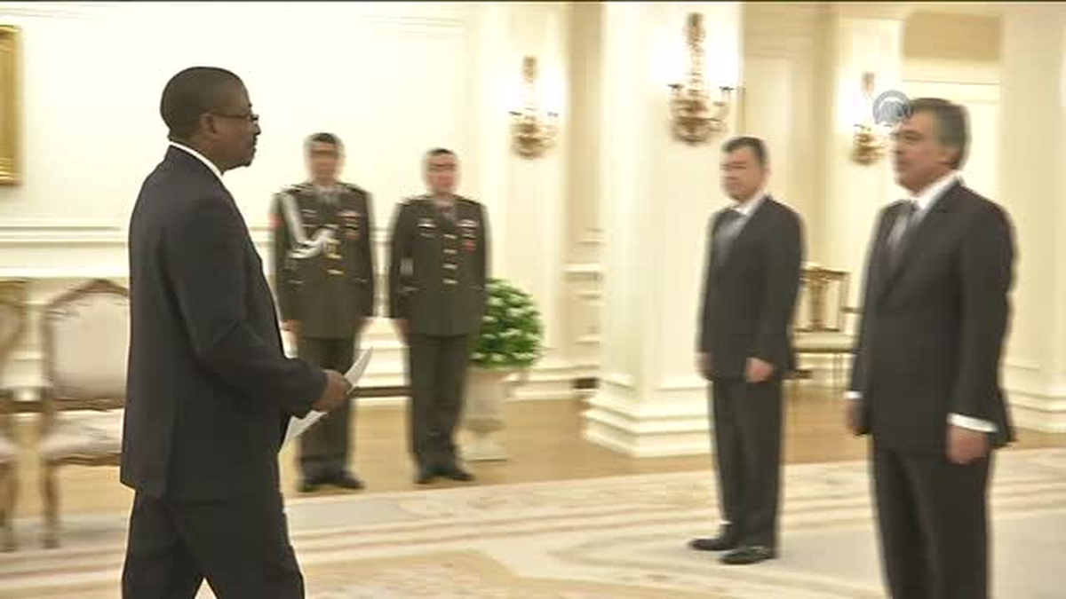 Burkina Faso Büyükelçisi, Gül\'e Güven Mektubunu Sundu