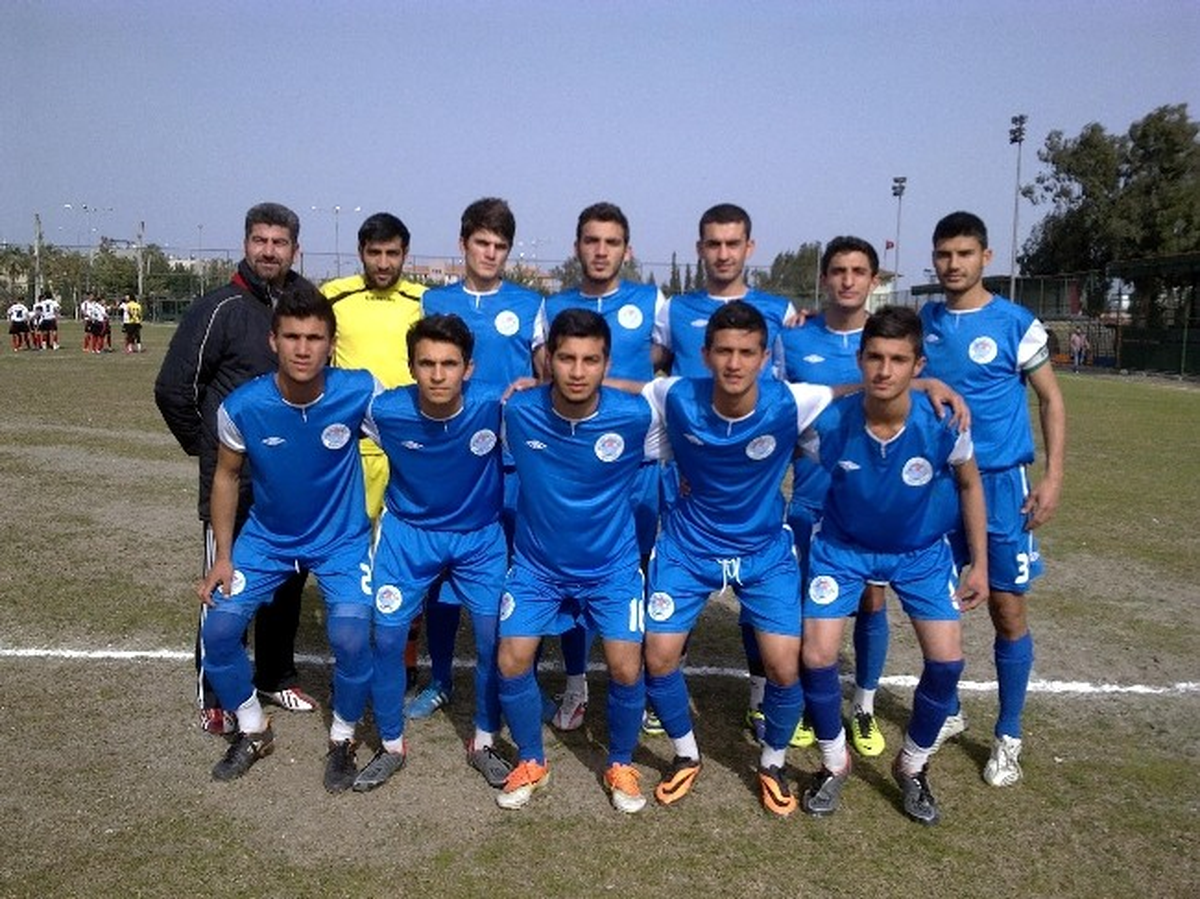 Başkan Türk\'ten Akdeniz Belediyespor\'a Kutlama