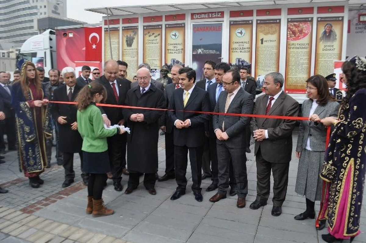 Çanakkale 100. Yıl Gezici Müzesi Kayseri\'de