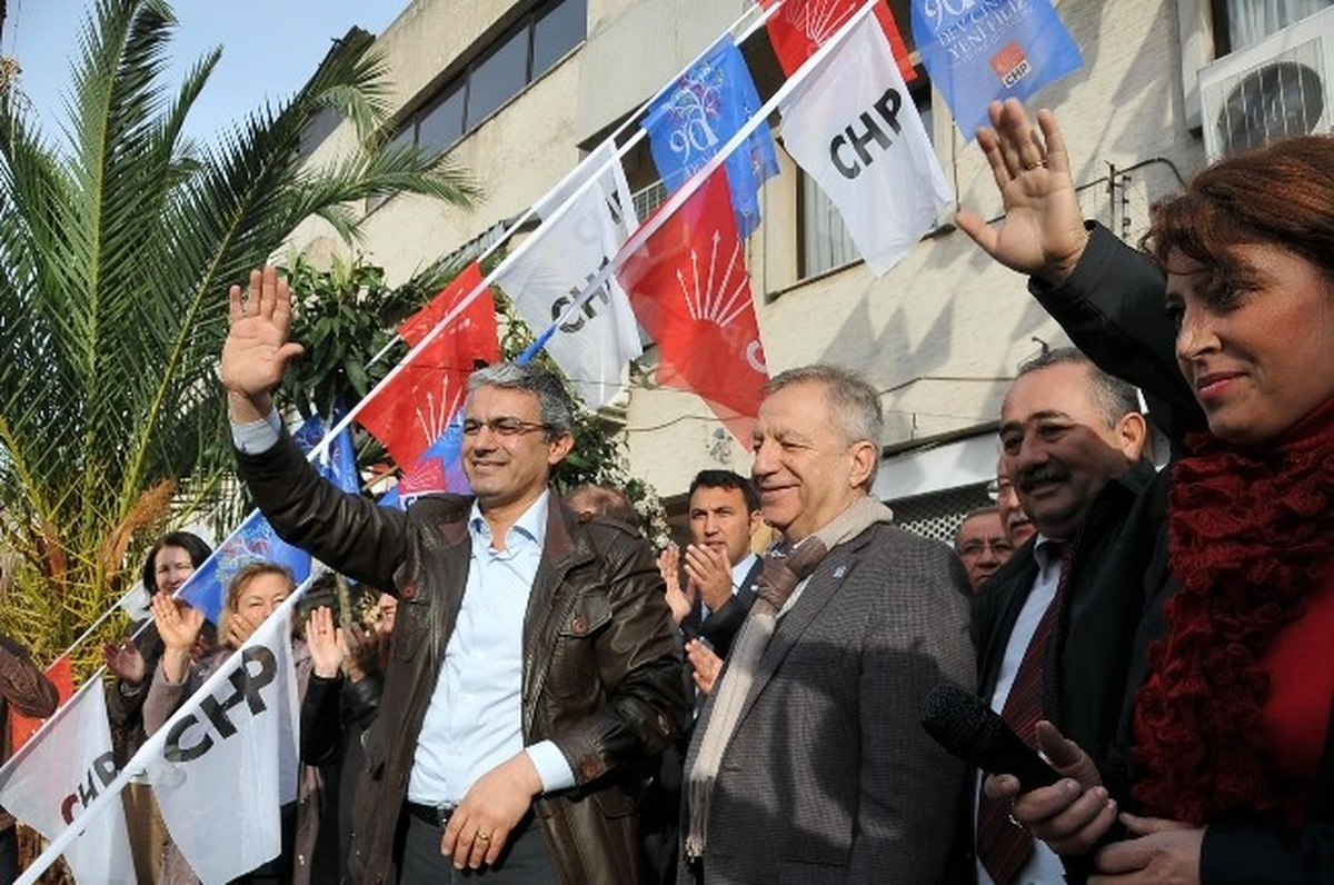 CHP\'nın Karşıyaka Adayı Akpınar\'dan Bir Günde Beş Açılış