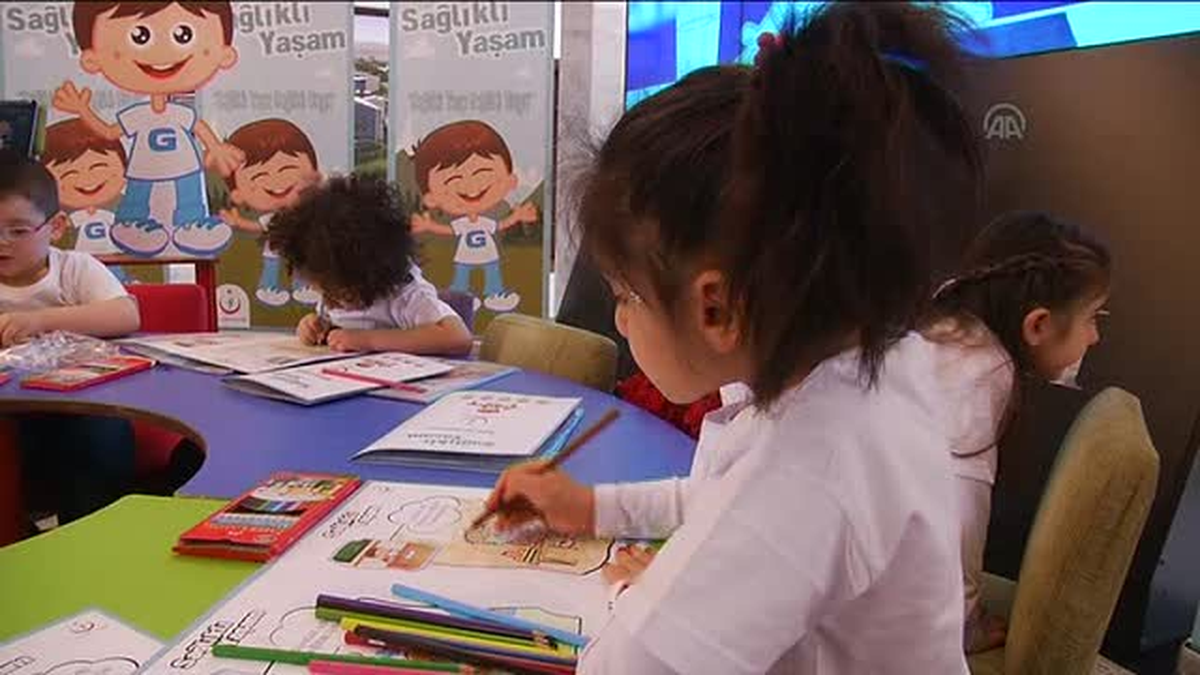 Çocuklara sağlıklı yaşamı "Gürbüz ile Elif" anlatacak -