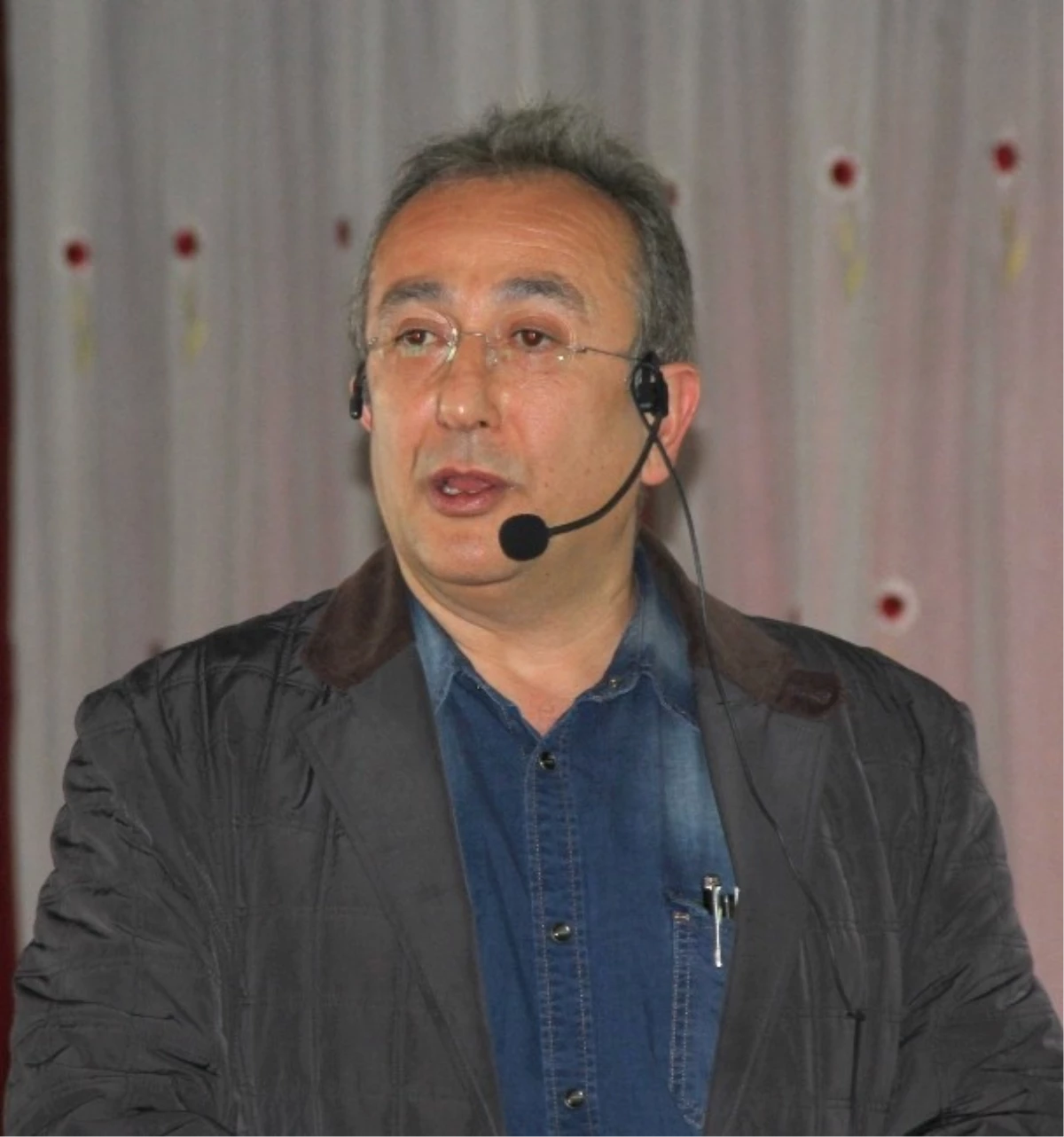 Colgate ve Gazeteci Tayfun Talipoğlu,"Dişe Dokunur Bir Hikaye" ile Erzurum\'daydı