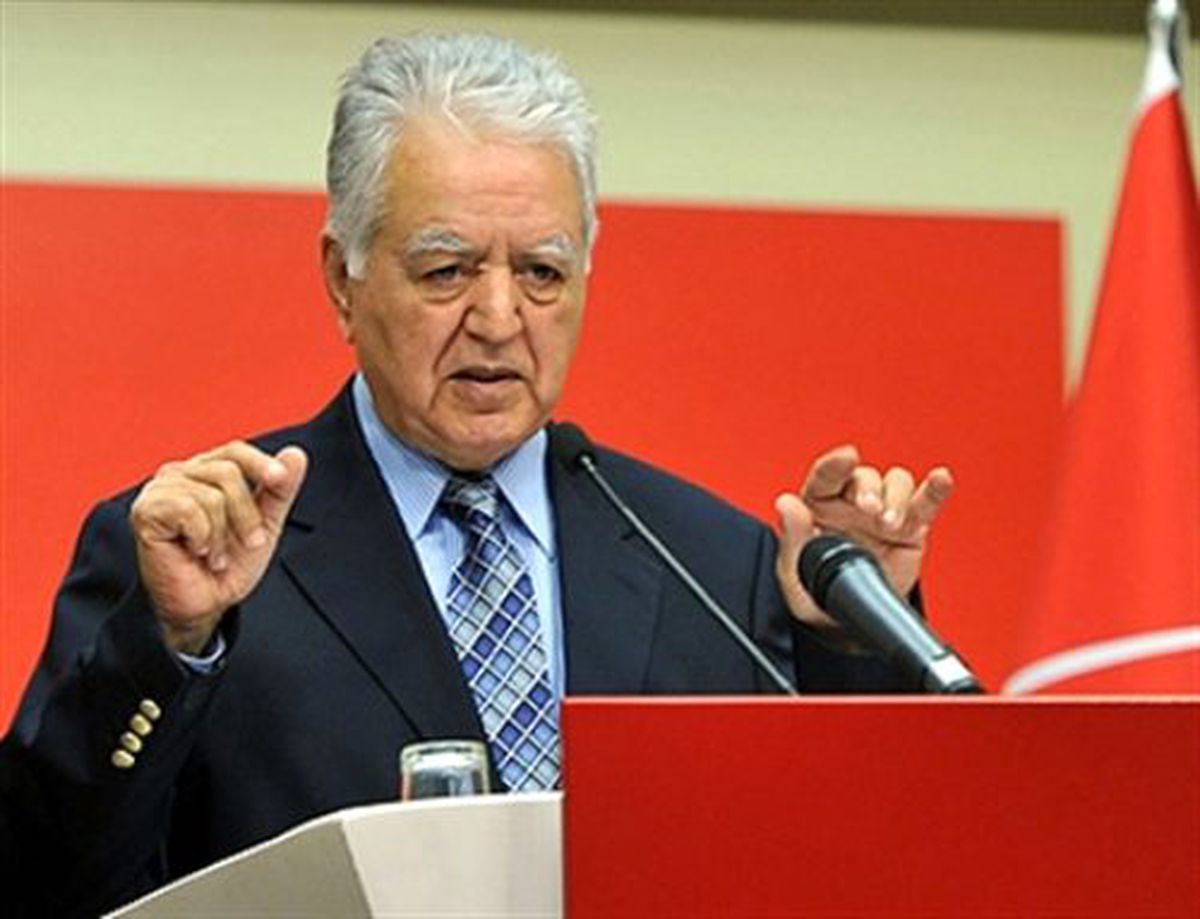 CHP\'li Loğoğlu: Fenerbahçe Bu Başbakana Bile Boyun Eğmeyecek Asalete, Güce Sahiptir